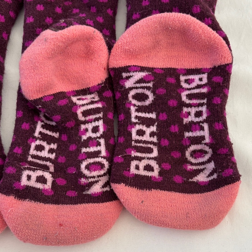 Burton Kids Pink and Purple Heavyweight Performance Ski Socks 4 pairs S/M - Picture 2 of 4